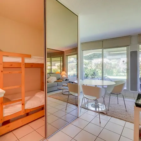 Appartement Avec Terrasse, Accès Pereire – Boulevard De L'océan,